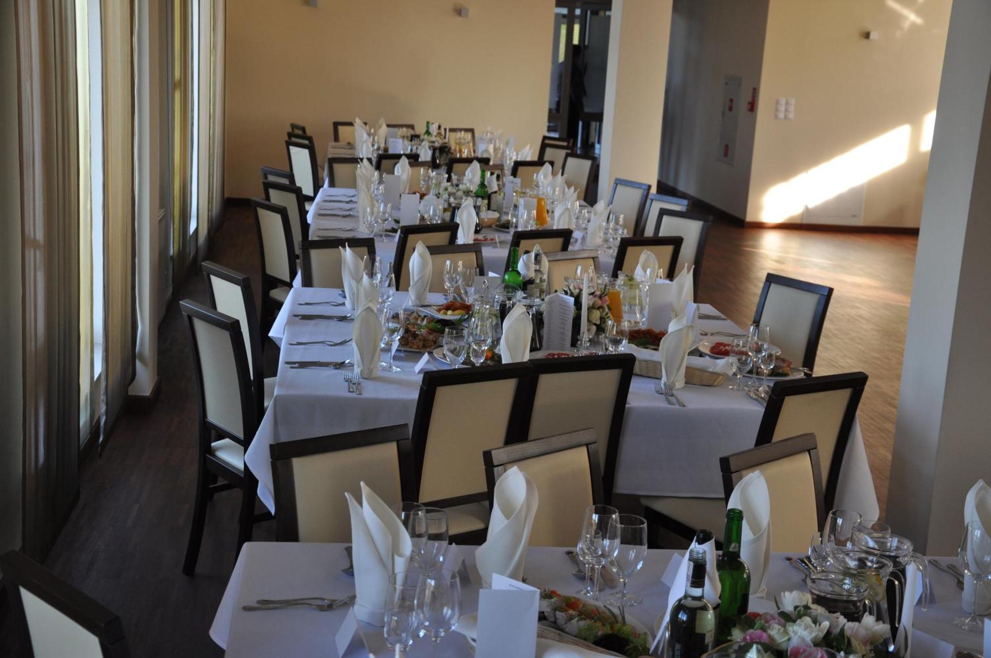 Hotel Aviator Kielce "Business Hotel Medical & Spa" Luaran gambar