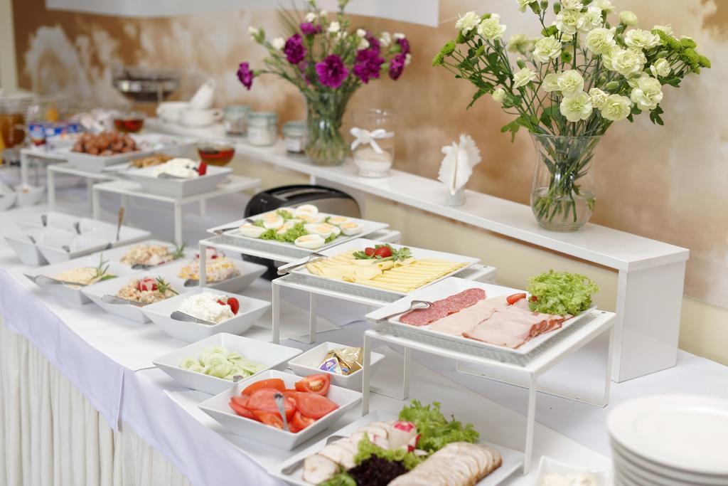 Hotel Aviator Kielce "Business Hotel Medical & Spa" Luaran gambar